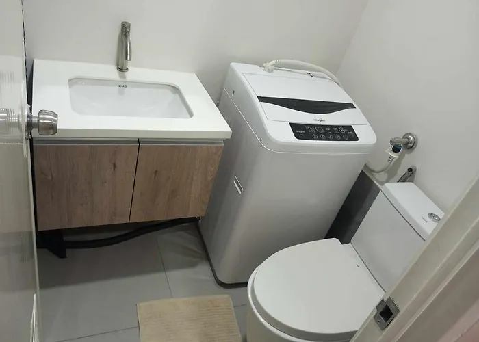 Mactan Airport 1br With Pool Lapu-Lapu City