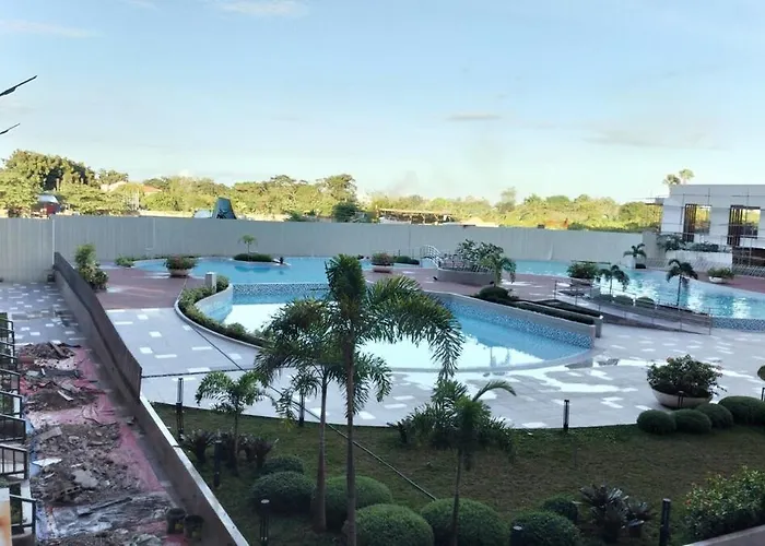 Mactan Airport 1br With Pool Aparthotel *