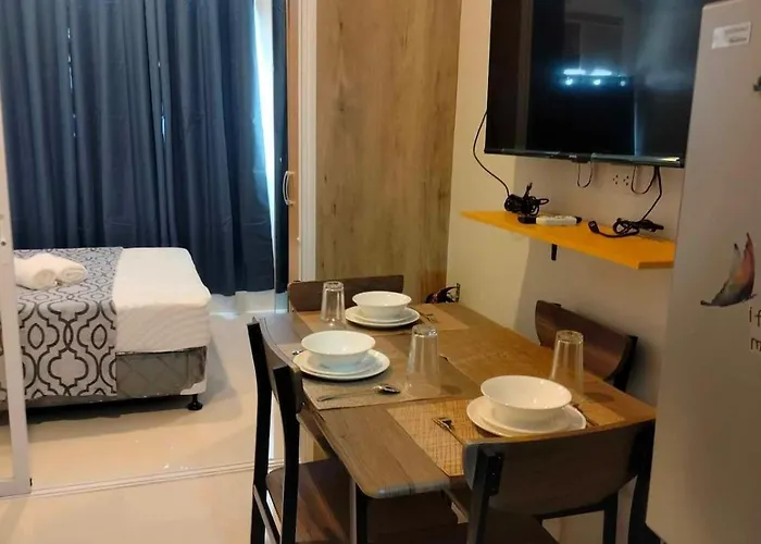 Mactan Airport 1br With Pool Aparthotel Lapu-Lapu City
