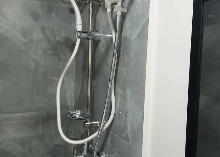 Mactan Airport 1br With Pool Aparthotel Lapu-Lapu City