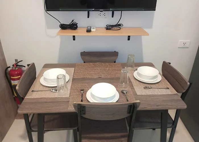 Aparthotel Mactan Airport 1br With Pool Lapu-Lapu City