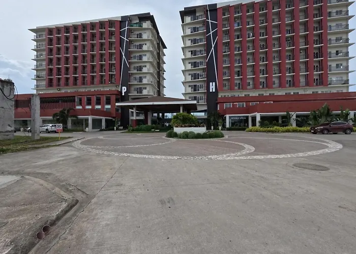 Mactan Airport 1br With Pool Aparthotel