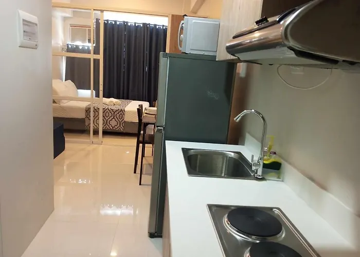 Mactan Airport 1br With Pool Aparthotel *
