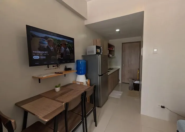 Mactan Airport 1br With Pool Aparthotel Lapu-Lapu City